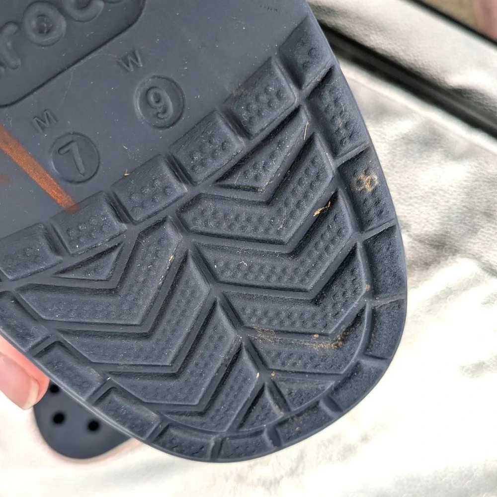 CROCS classic crocband